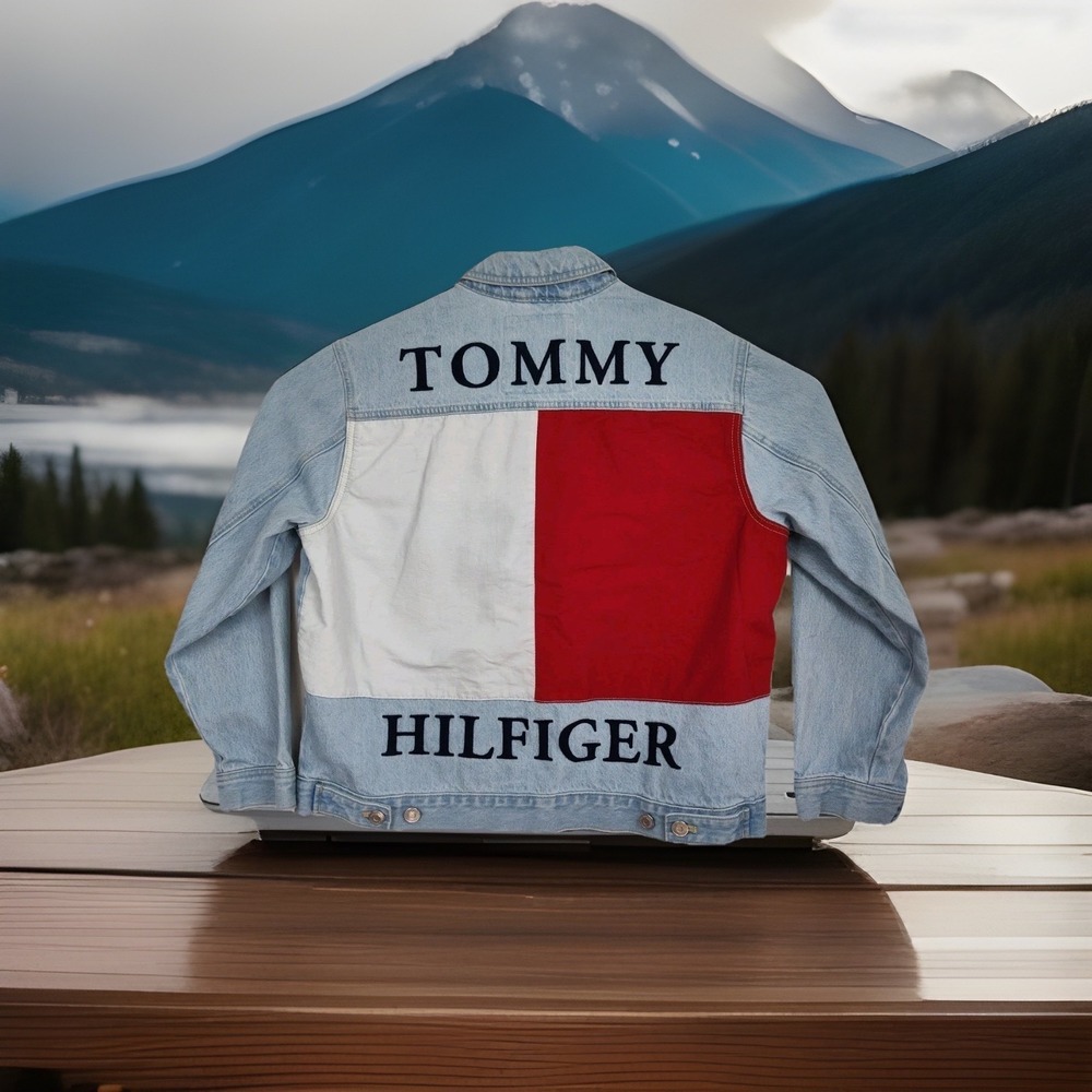 Vintage Tommy Hilfiger Jacket Men's Size L Lt.‎ Blue Denim Big Flag Button-Up